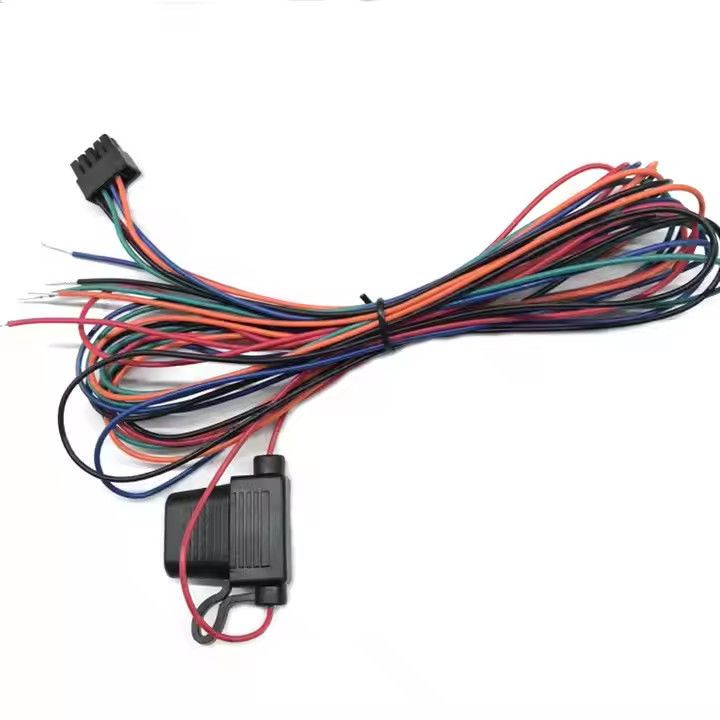 Vehículos duraderos Arneses de cableado de automóviles personalizados con UL 1007 22awg Tipo de cables y colores de alambre de 20awg
