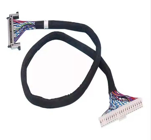 Fabricación de cables flexibles con arneses LVDS con clasificación UL VW-1 y corriente 1.0A-2.5A