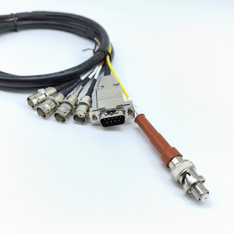Arnés de cable coaxial personalizado con blindaje superior y baja pérdida de señal, ideal para automatización industrial, aeroespacial y aplicaciones de video de alta definición
