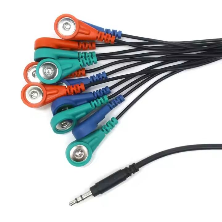 Fabricante de arneses de alambre que ofrece diseño de cable personalizado para soluciones de fabricantes de cables médicos con envolturas altamente flexibles y ignífugas ideales para sistemas de monitoreo respiratorio.
