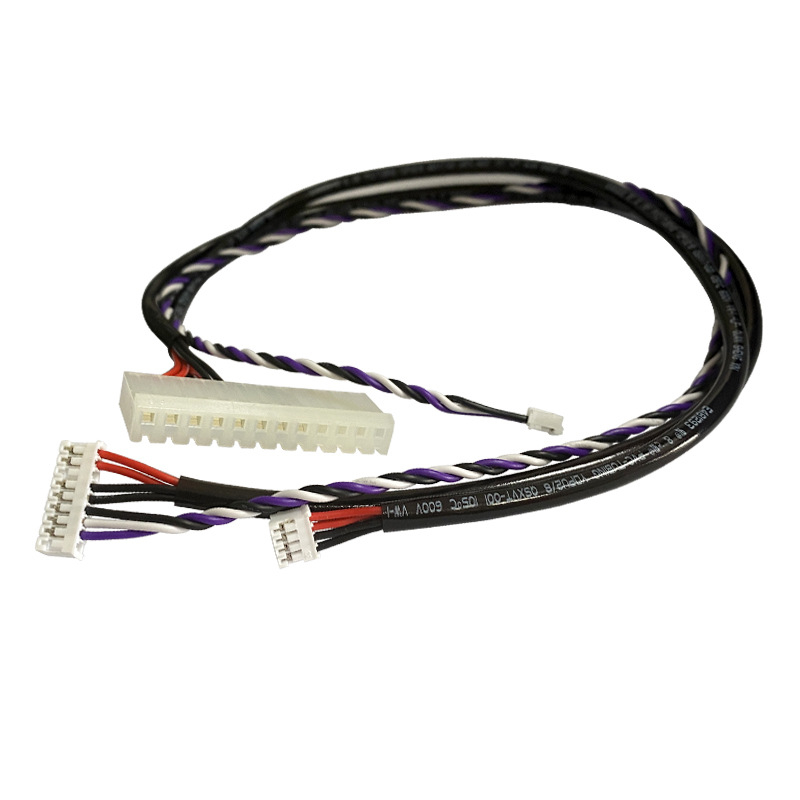 Fabricante experto Arnés de alambre de terminal personalizado con conductor de cobre y terminales encrucijados, compatible con automóviles, equipos industriales, electrodomésticos