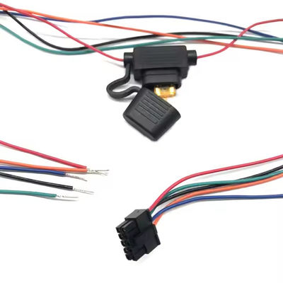 Vehículos duraderos Arneses de cableado de automóviles personalizados con UL 1007 22awg Tipo de cables y colores de alambre de 20awg